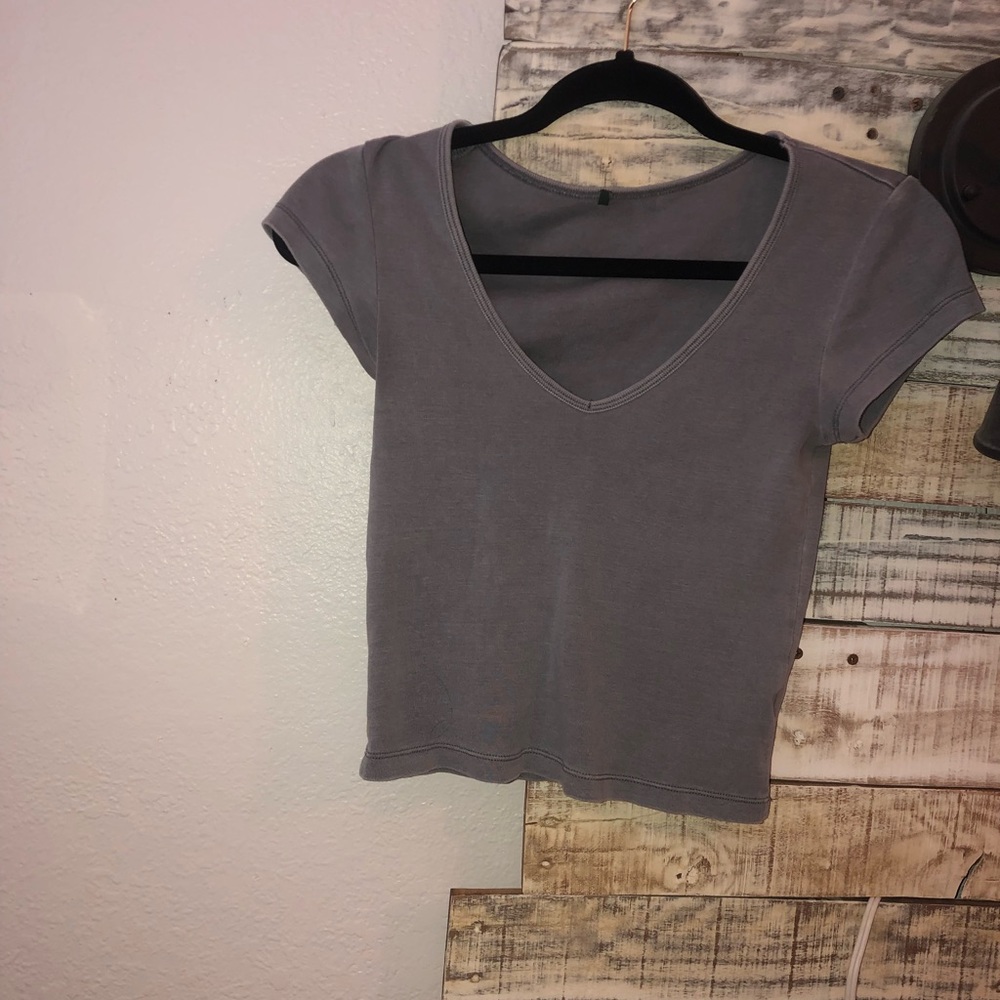 Grey crop top